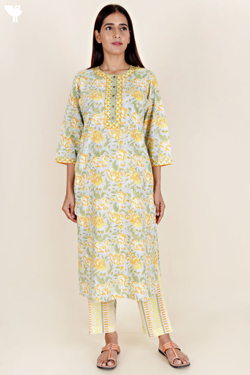 Bizzy Lizzy Kurta Pant Set With Dupatta In Block Print