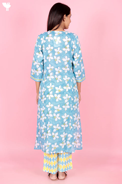 Mulmul Kurta Pant Set With Kota Dupatta In Block Print