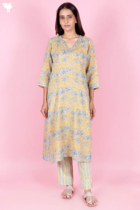 Kota Doria Kurta Pant Set With Dupatta In Block Print