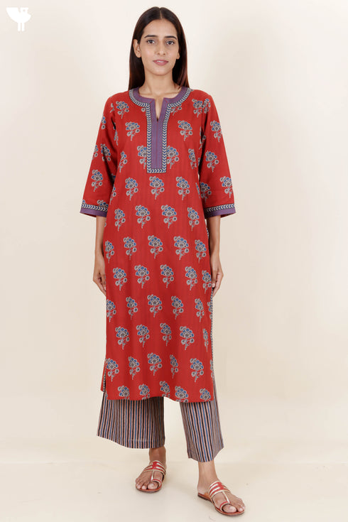Cotton Kurta And Pant Set In Floral Print