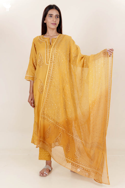 Kota Doria Kurta- Dupatta And Pant Set