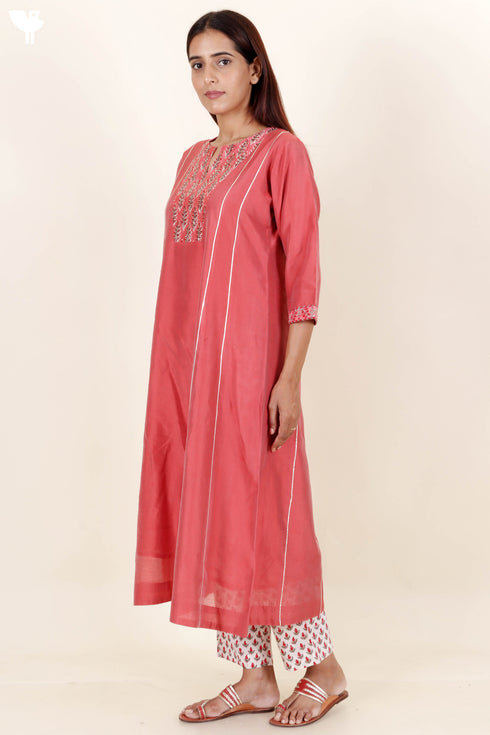 Chanderi Silk Kurta With Chanderi Dupatta And Pant Set