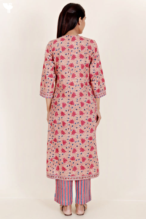 Slub Cotton Kurta Pant With Kota Doria Dupatta in Block Print