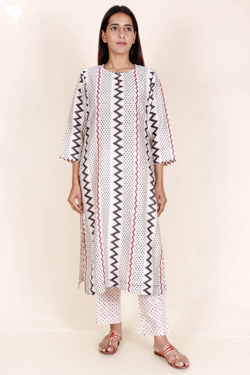 Chanderi Silk Kurta Pant With Dupatta Block Print