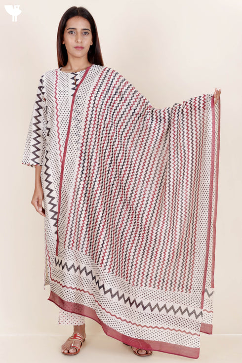 Chanderi Silk Kurta Pant With Dupatta Block Print