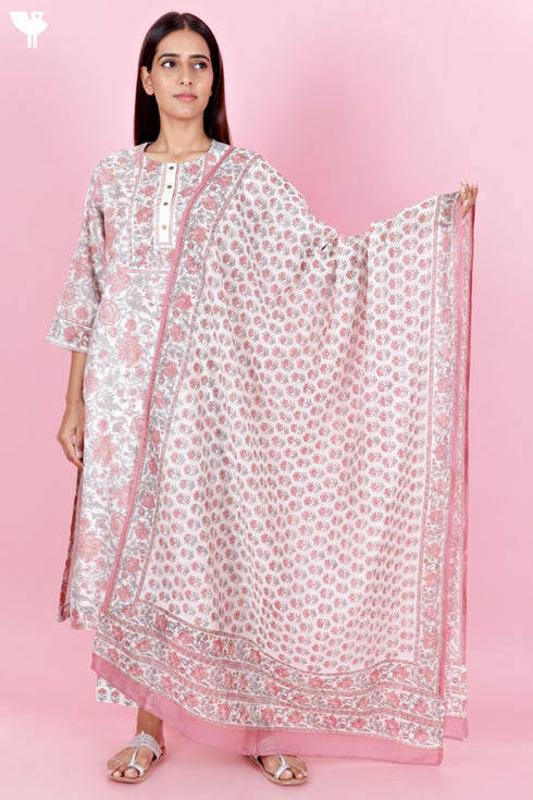Chanderi Silk Kurta And Pant Set With Block Print