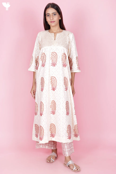 Jacquard Cotton Kurta Pant And Silk Dupatta Set In Block Print
