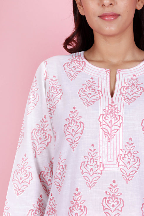 Cotton Kurta And Pant Set In Block Print