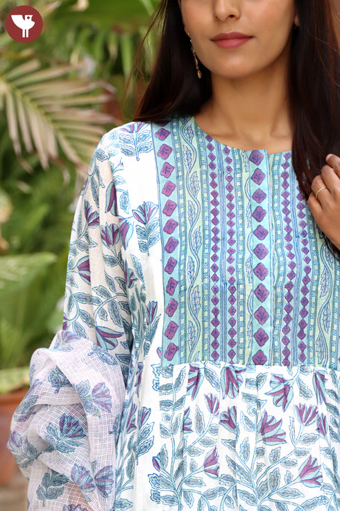 Mulmul Cotton Kurta Pant And Dupatta Set In Block Print