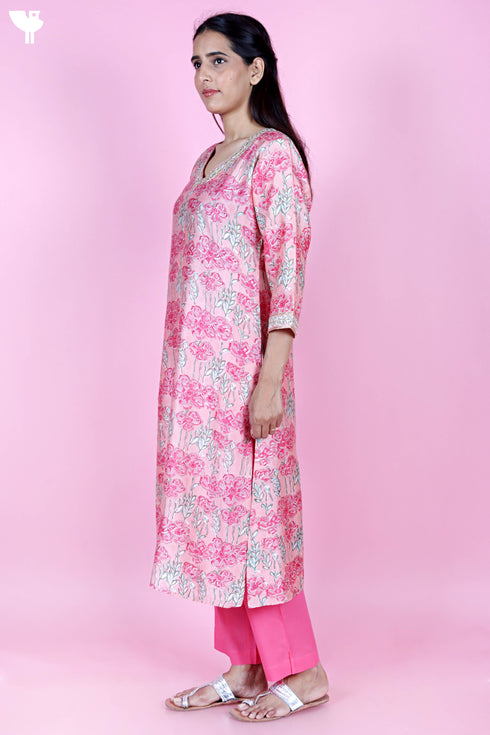 Chanderi Silk Kurta Pant and Dupatta Set In Block Print