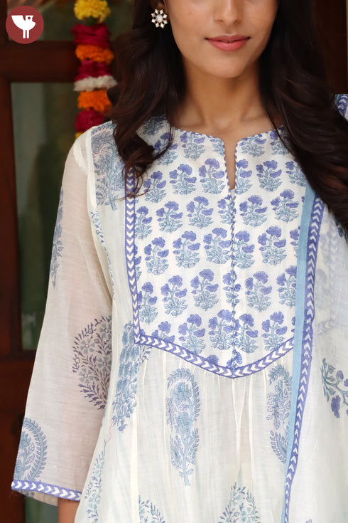 Chanderi SilkKurta Pant Set With Dupatta Block Print