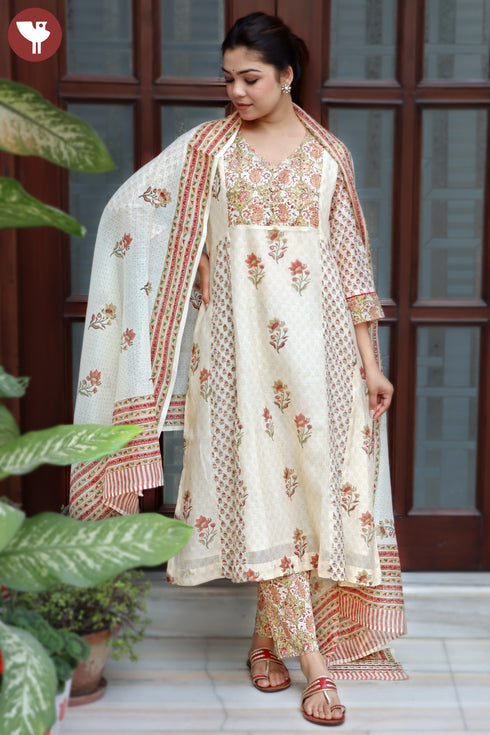 Chanderi Silk Kurta Pant Set With Dupatta Block Print