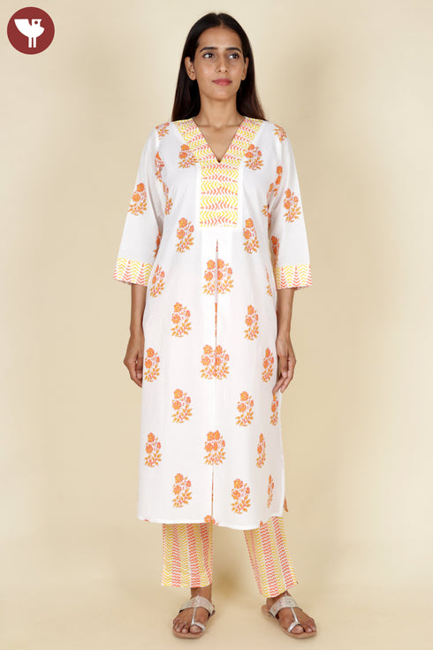 Cambric Cotton Kurta Pant With Dupatta In Floral Block Print