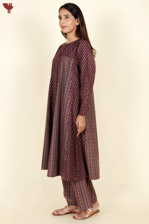 Cambric Cotton Kurta And Pant Set In Block Print