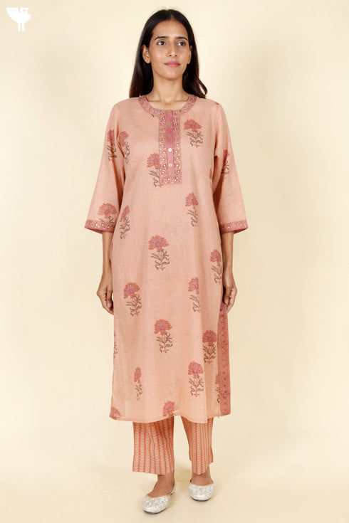 Mulmul Cotton Kurta Pant And Dupatta Set In Block Print