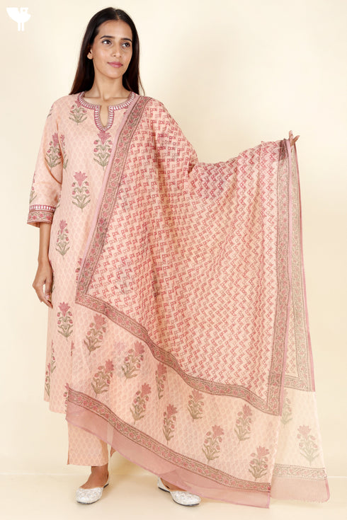 Mulmul Cotton Kurta Pant And Dupatta Set In Block Print