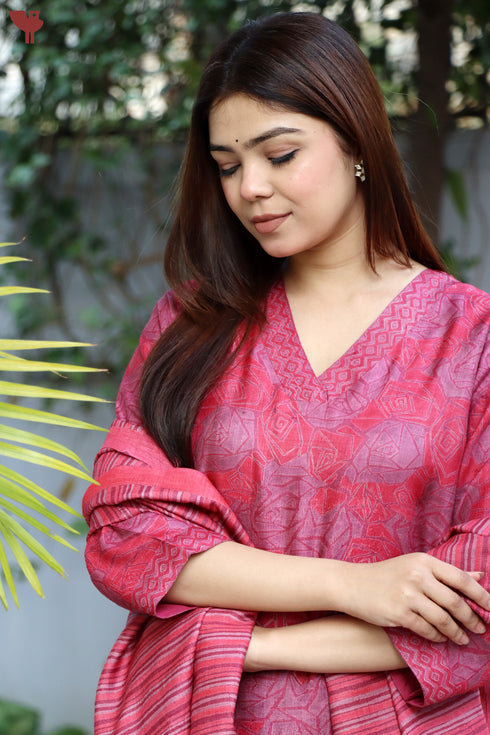 Tussar Silk Kurta Pant With Dupatta In Rose Floral Block Print