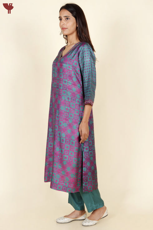 Tussar Silk Kurta Pant With Dupatta In Geometric Block Print
