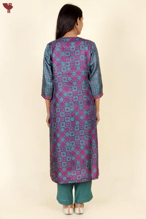 Tussar Silk Kurta Pant With Dupatta In Geometric Block Print