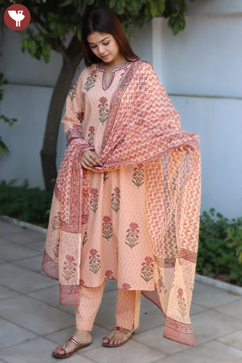 Cambric Cotton Kurta Pant With Dupatta In Floral Block Print