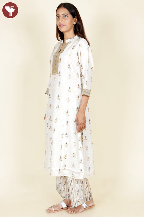 Chanderi Silk Ivory Kurta Pant With Dupatta In Gota Patti