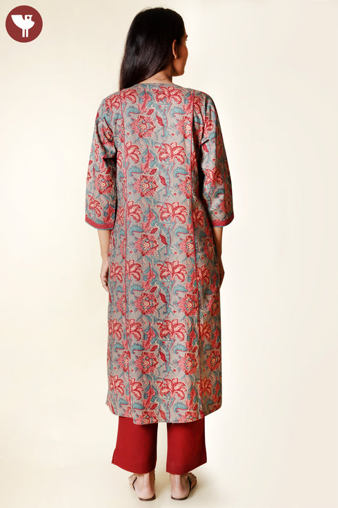 Cambric Cotton Ash Grey Kurta And Pant Set In Floral Block Print