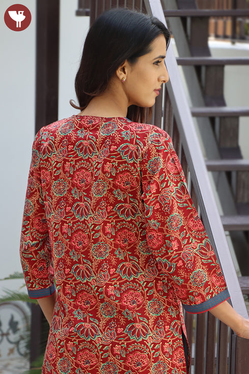 Cambric Cotton Rust Red Kurta And Pant Set In Floral Block Print