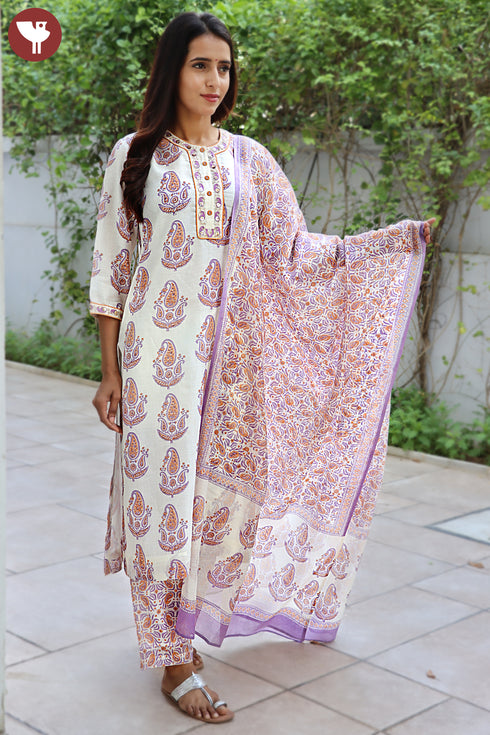 Kurta Pant With Dupatta In Floral Block Print
