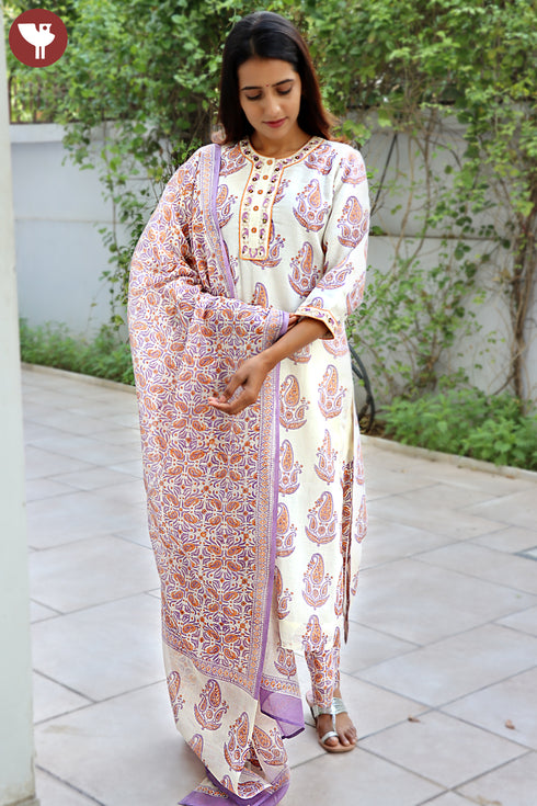 Kurta Pant With Dupatta In Floral Block Print
