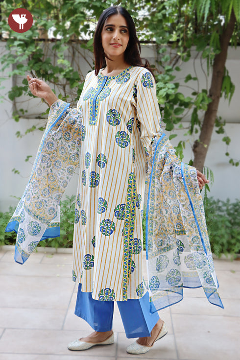 Bizzy Lizzy Kurta Pant With Dupatta Set In Floral Block Print