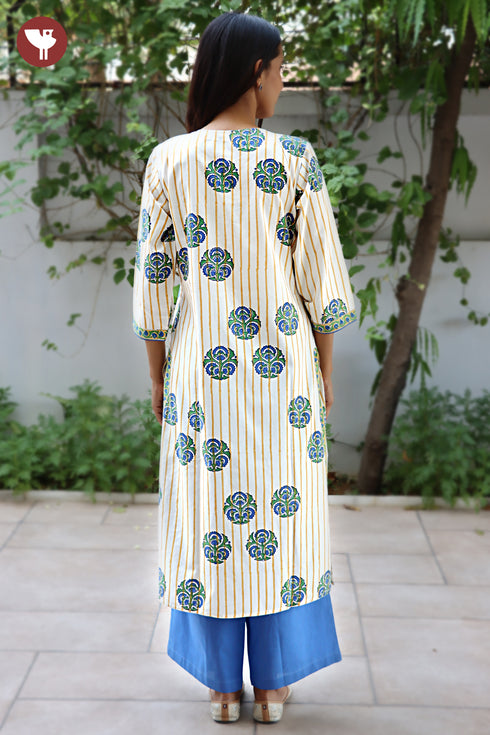 Bizzy Lizzy Kurta Pant With Dupatta Set In Floral Block Print