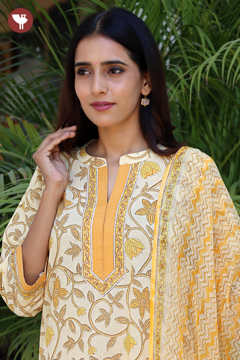 Terry Voile Kurta Pant With Dupatta In Floral Block Print