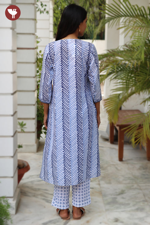 Terry Voile Kurta Pant With Dupatta In Floral Block Print