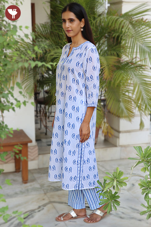 Terry Voile Kurta Pant With Dupatta In Floral Block Print
