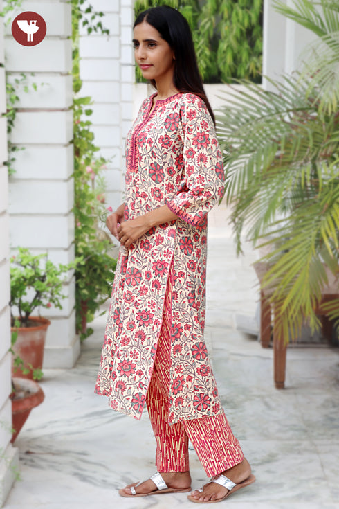 Terry Voile Kurta Pant with Dupatta in Floral Block Print