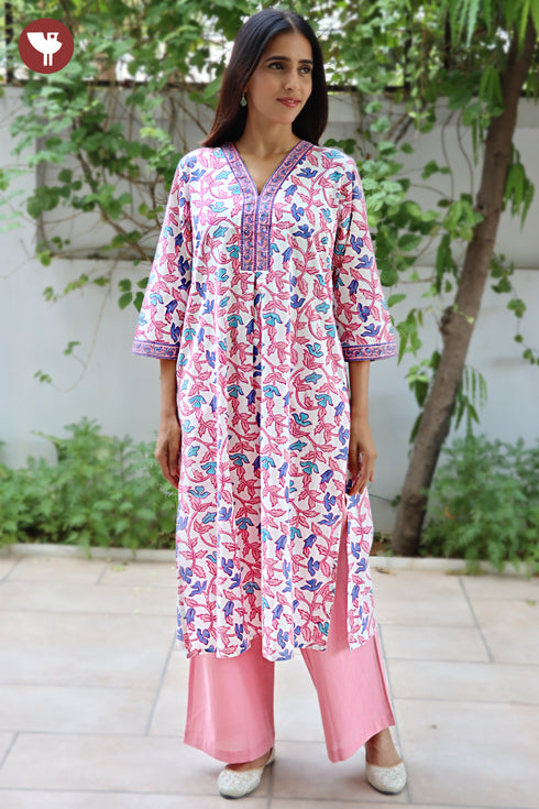 Cambric Cotton Kurta And Pant Set In Floral Block Print