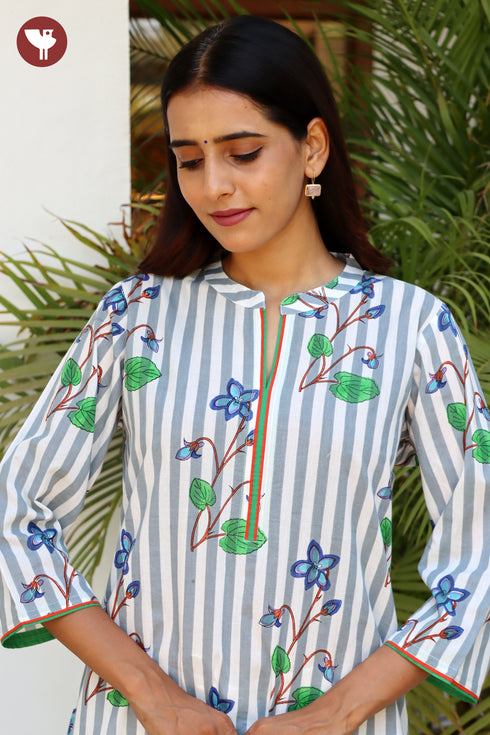 Cambric Cotton Kurta And Pant Set in Striped Block Print