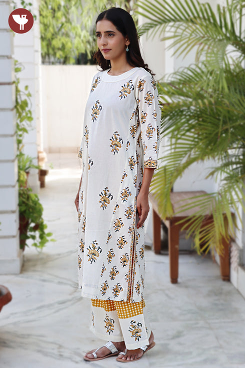 Cambric Cotton Kurta Pant With Dupatta In Floral Block Print