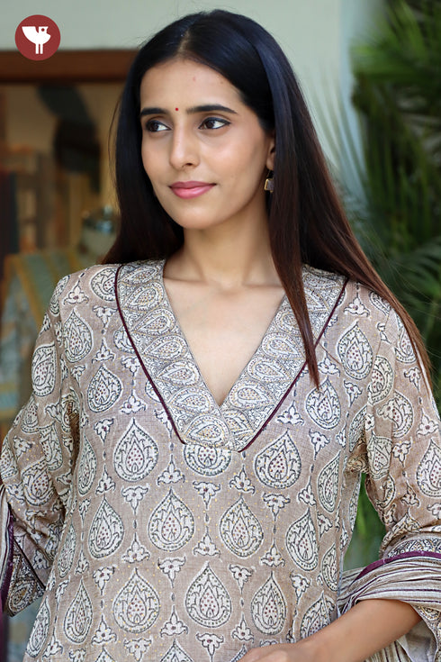 Kota Doria Kurta Pant with Dupatta In Floral Block Print