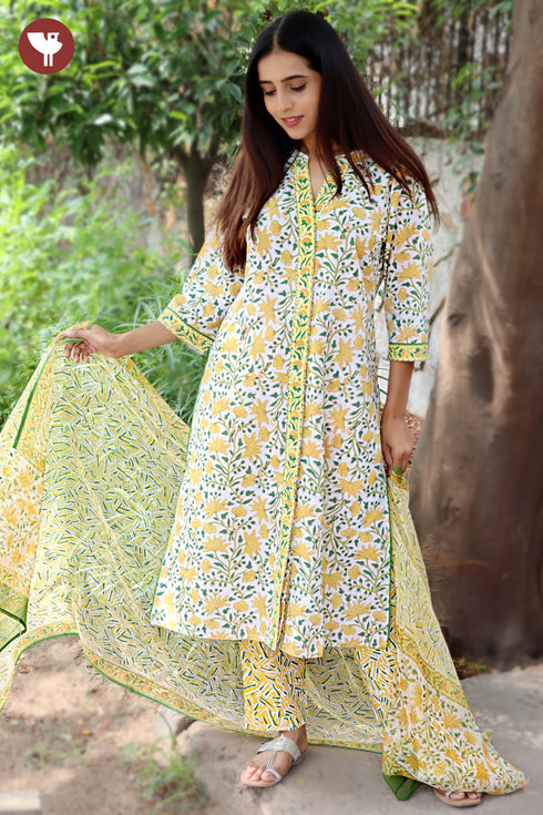 Terry Voile Kurta Pant With Dupatta Set in Floral Block Print