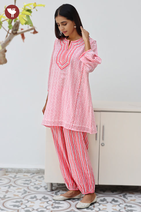 Mul Mul Cotton Kurta and Pant Set in Hand Screen Print