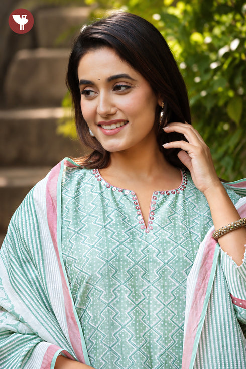 Chanderi Silk Kurta Pant with Dupatta in Geometric Block Print
