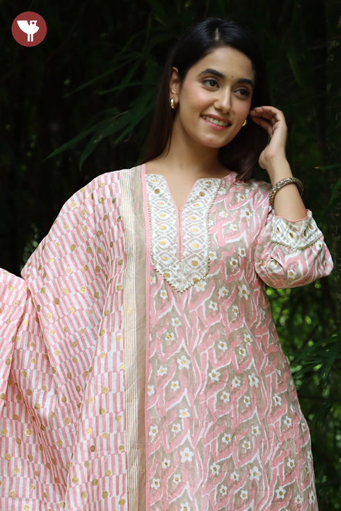 Chanderi Silk Kurta Pant with Dupatta in Zari Floral Block Print