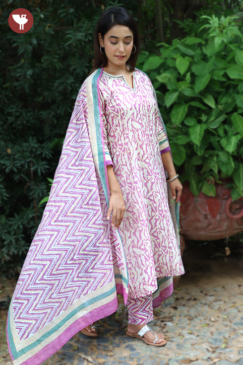 Chanderi Silk Kurta Pant with Dupatta in Floral Block Print