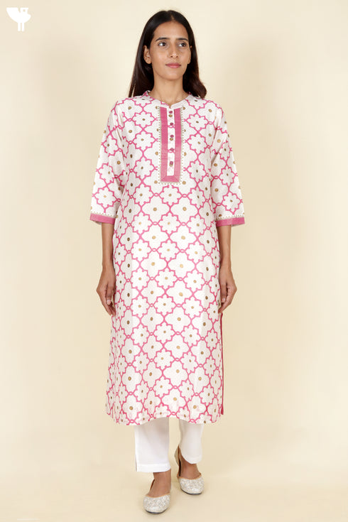 Chanderi Silk Kurta With Dupatta in GoldBlock Print
