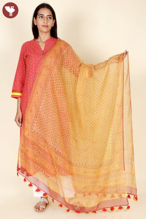 Khaadi Kurta And Kota Dupatta Set In Block Print