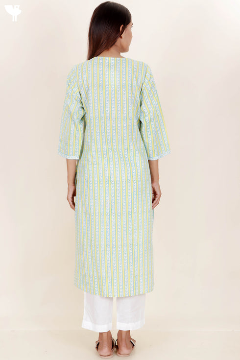 Cambric Cotton Kurta With Kota Dupatta In Floral Block Print