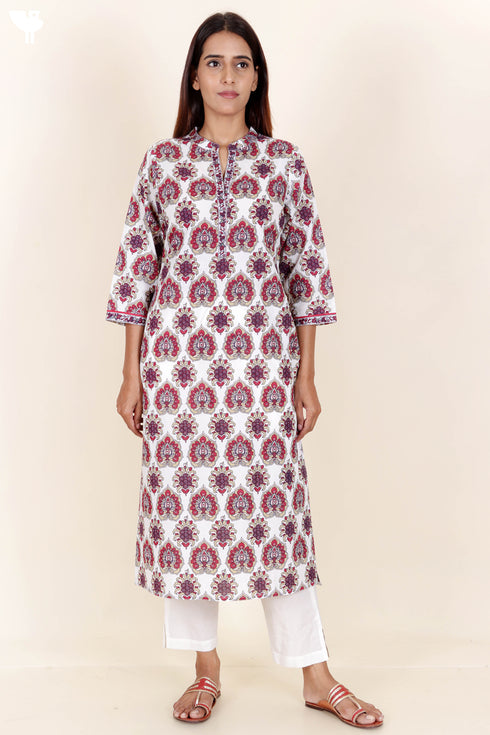Cambric Cotton Kurta In Graphic Print