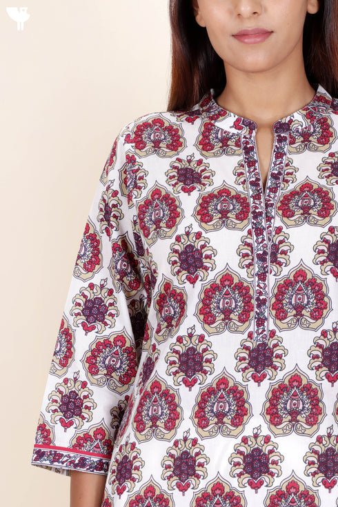 Cambric Cotton Kurta In Graphic Print