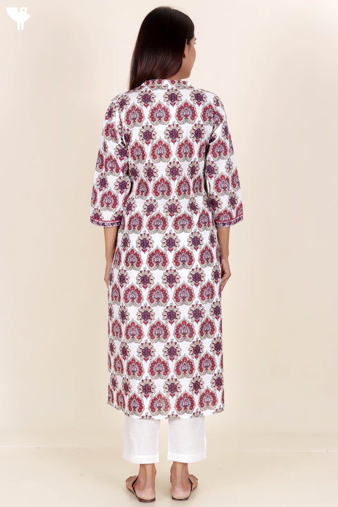 Cambric Cotton Kurta In Graphic Print